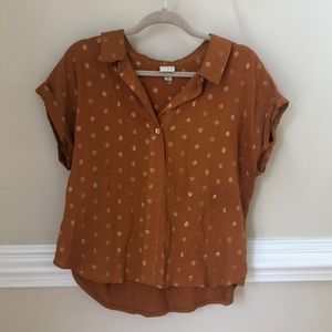 A New Day short sleeved top
